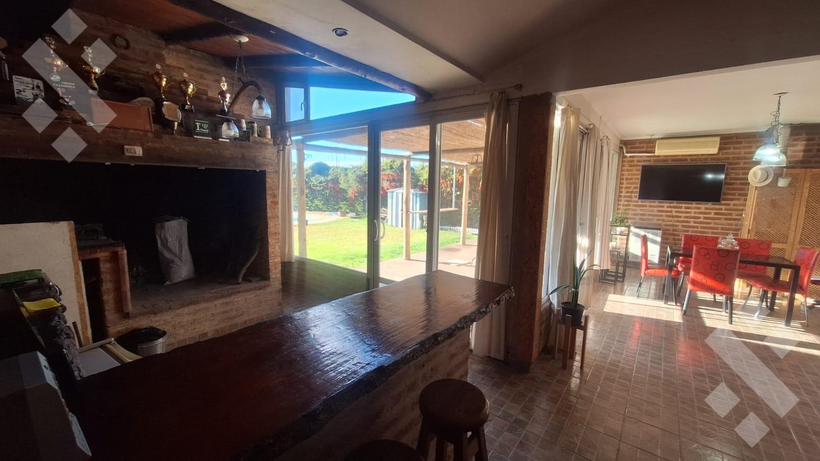For Sale | 3-Bedroom House | Barrio Navarro | Plottier