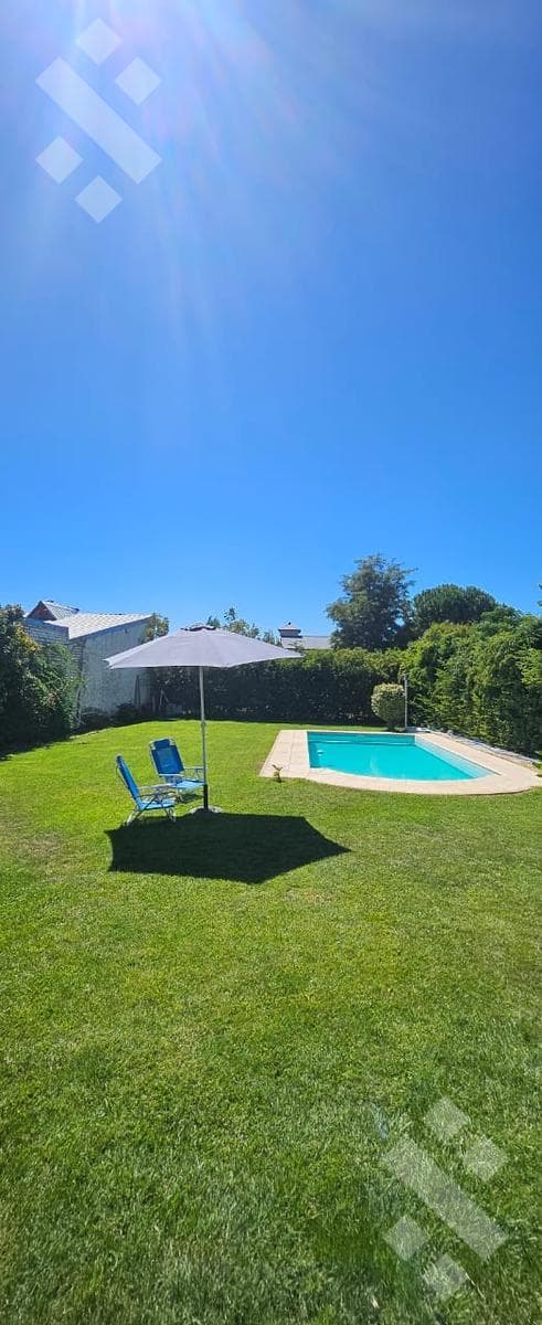 For Sale | 3-Bedroom House | Barrio Navarro | Plottier