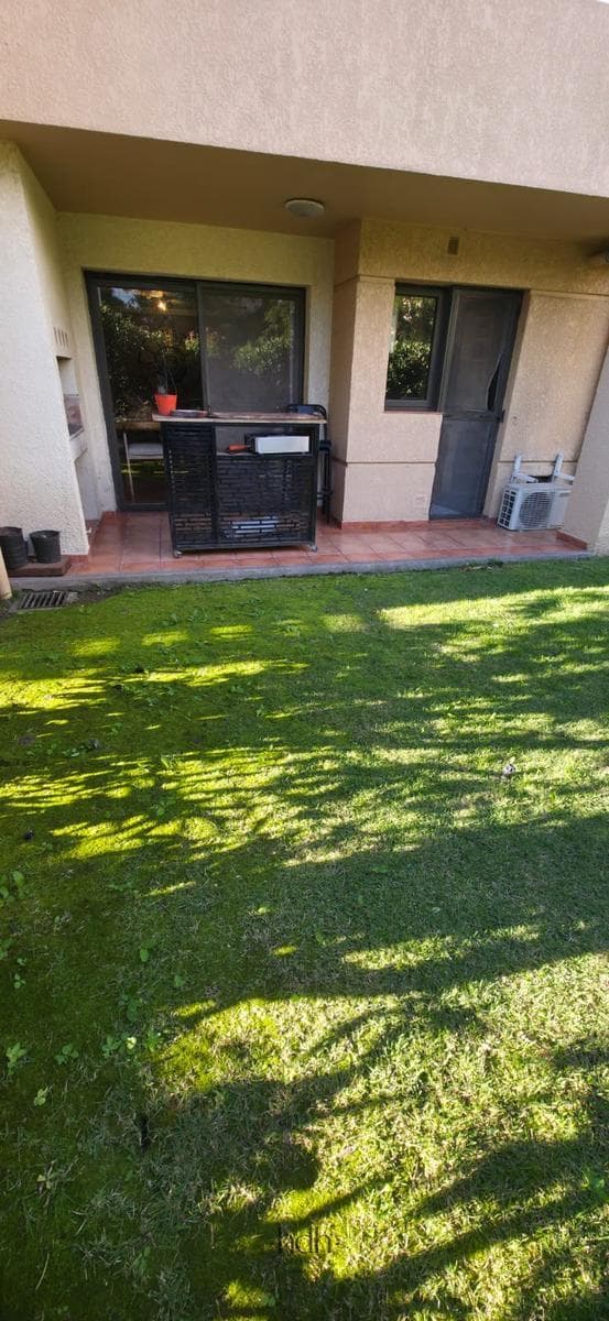 Apartment for sale in Casonas del Norte: 2 bedrooms, 2 bathrooms, with a patio