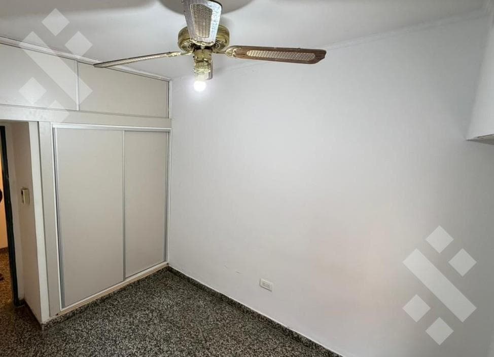 3-BEDROOM HOUSE COMMERCIAL SPACE - MARIANO MORENO NEIGHBORHOOD, NEUQUÉN
