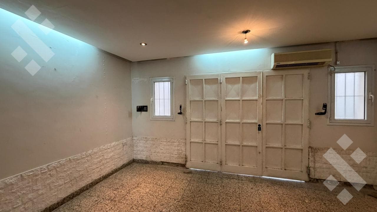 3-BEDROOM HOUSE COMMERCIAL SPACE - MARIANO MORENO NEIGHBORHOOD, NEUQUÉN