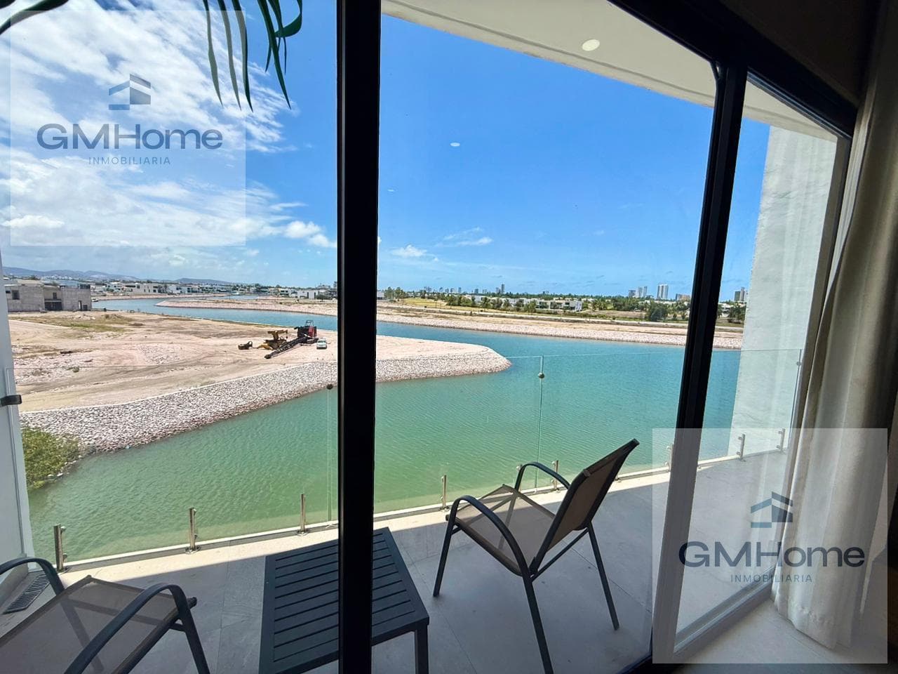 Marina Mazatlán Apartment