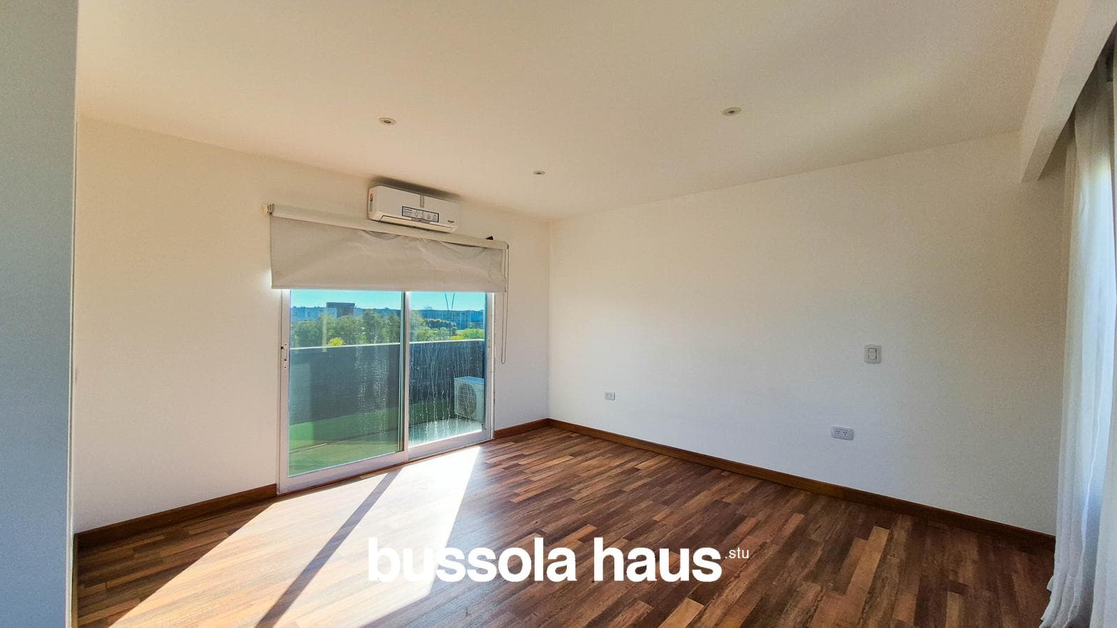 5-room house for sale with a pool in Acacias Puertos Escobar