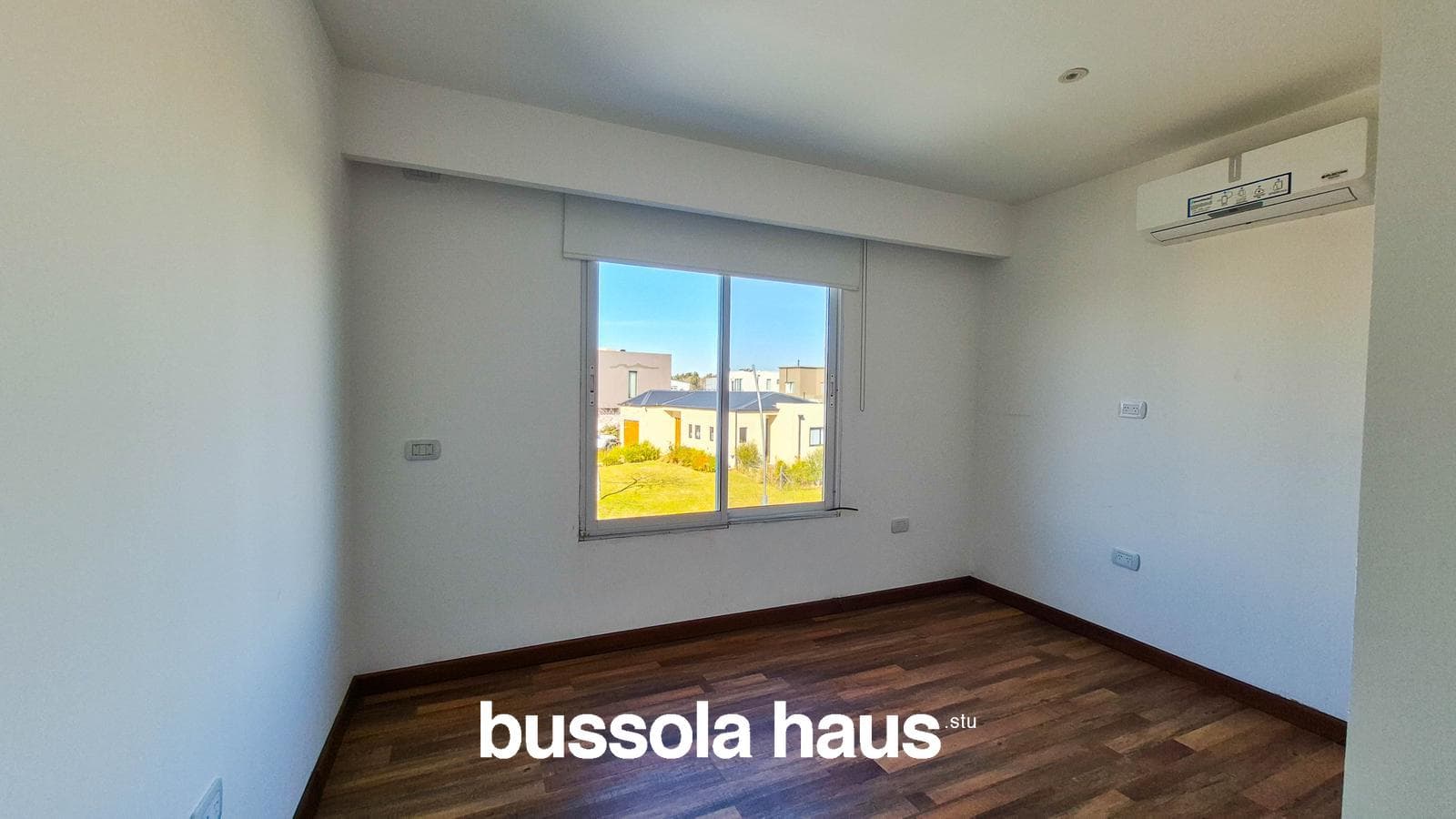 5-room house for sale with a pool in Acacias Puertos Escobar