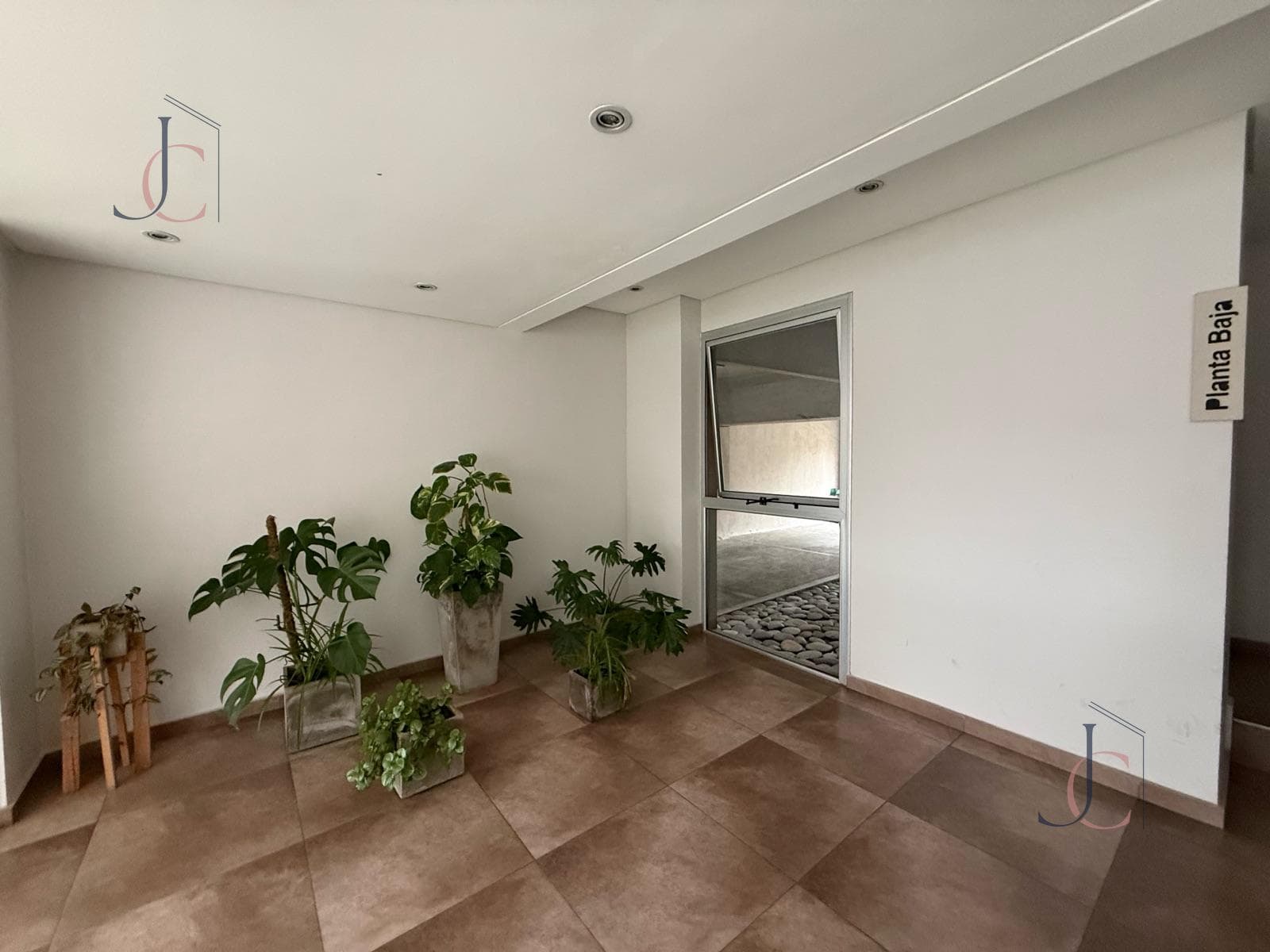 STUDIO APARTMENT FOR RENT IN SOUTH MORÓN