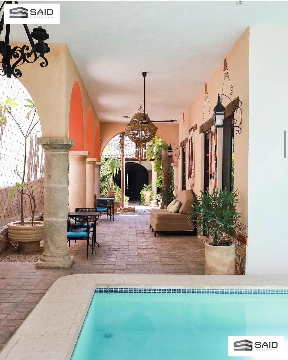 House for sale in downtown Mérida in the Santiago neighborhood