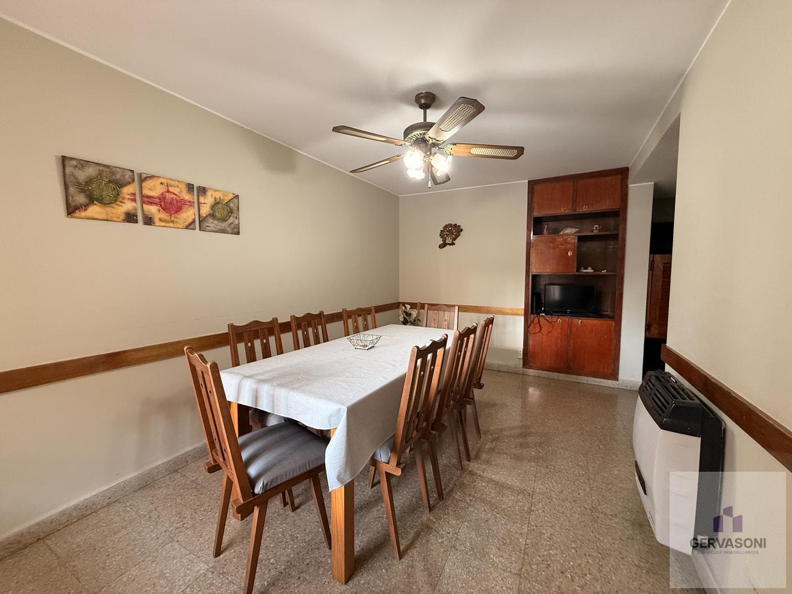 Short-Term Rental: 2-Bedroom Apartment in Villa Carlos Paz.