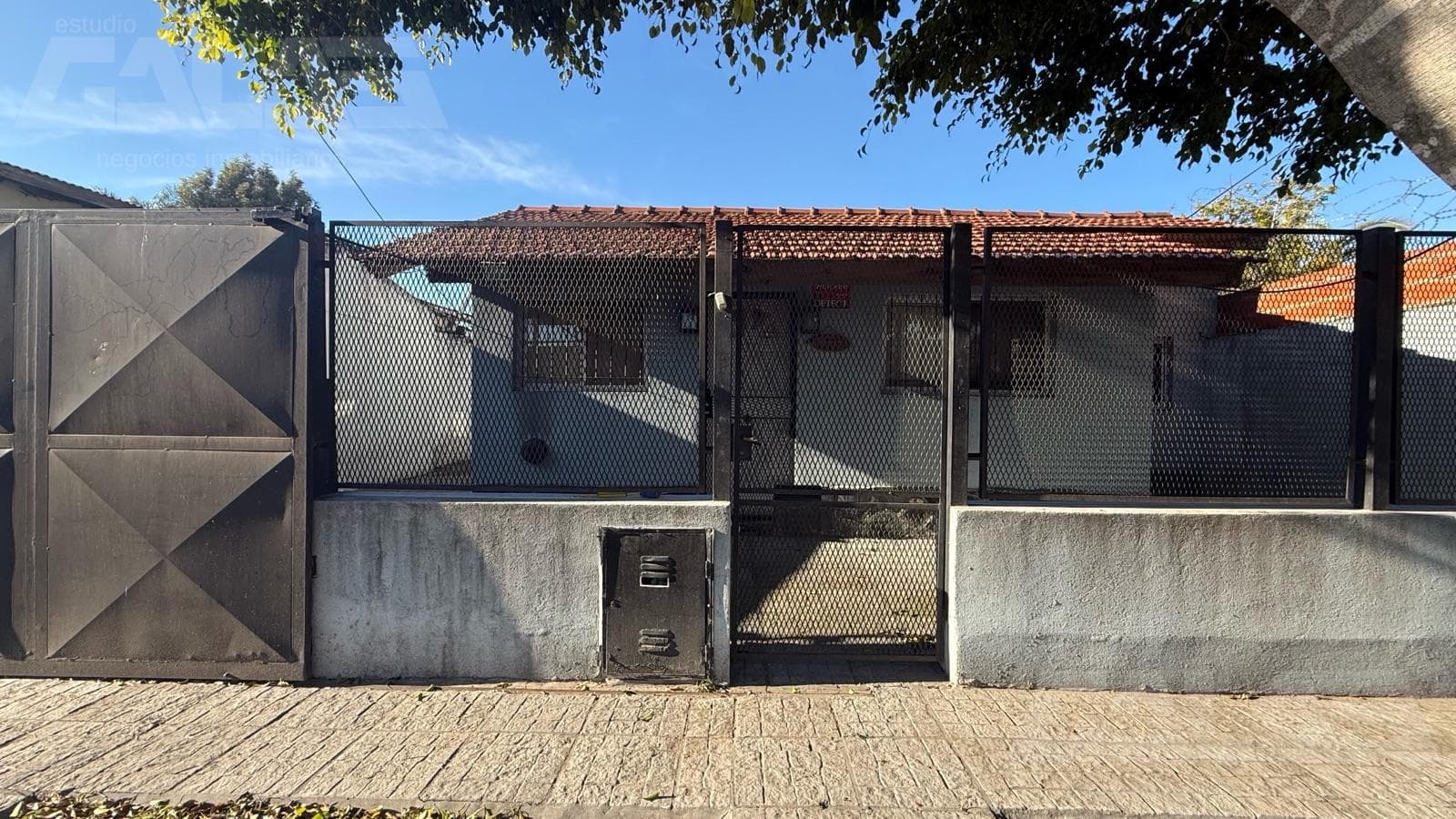 HOUSE | 4 ROOMS | SWIMMING POOL | ALL ON THE GROUND FLOOR | DOUBLE GARAGE | NORTH ITUZAINGÓ