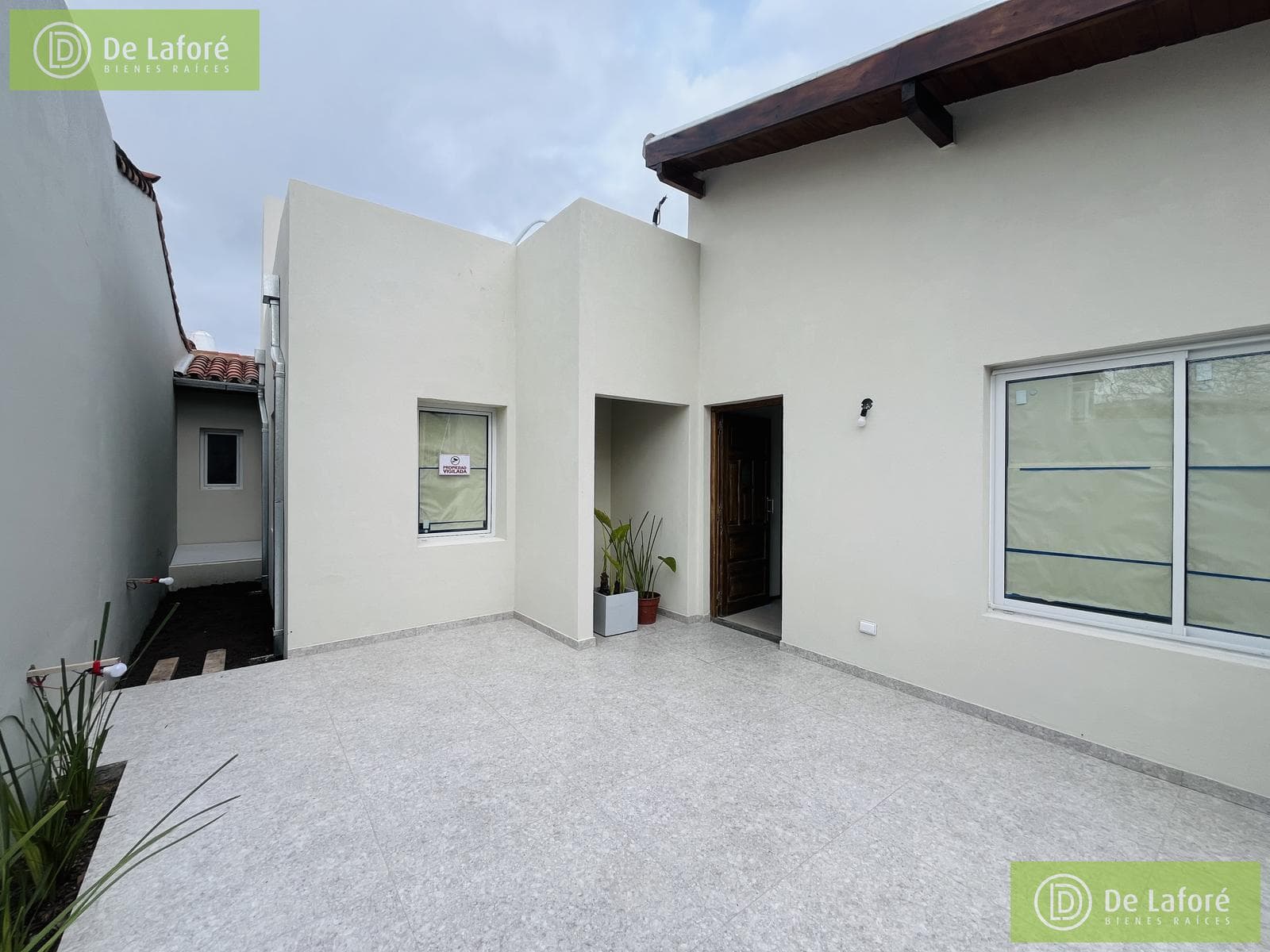 FOR SALE - 3-bedroom house, completely renovated, Beccar | Fully remodeled, with its own lot and garden. Financing available