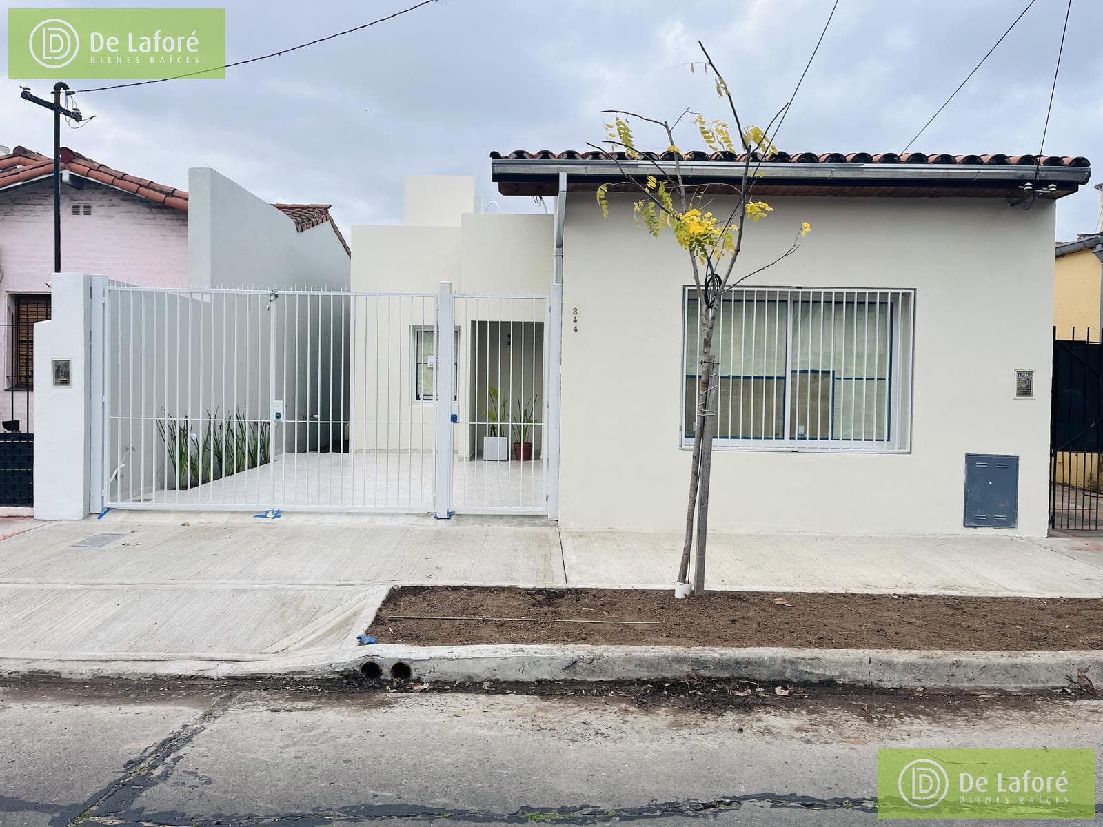 FOR SALE - 3-bedroom house, completely renovated, Beccar | Fully remodeled, with its own lot and garden. Financing available