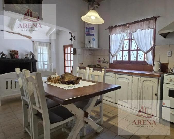 3-Room House for Sale, Eligible for a Mortgage, in Ituzaingó Norte