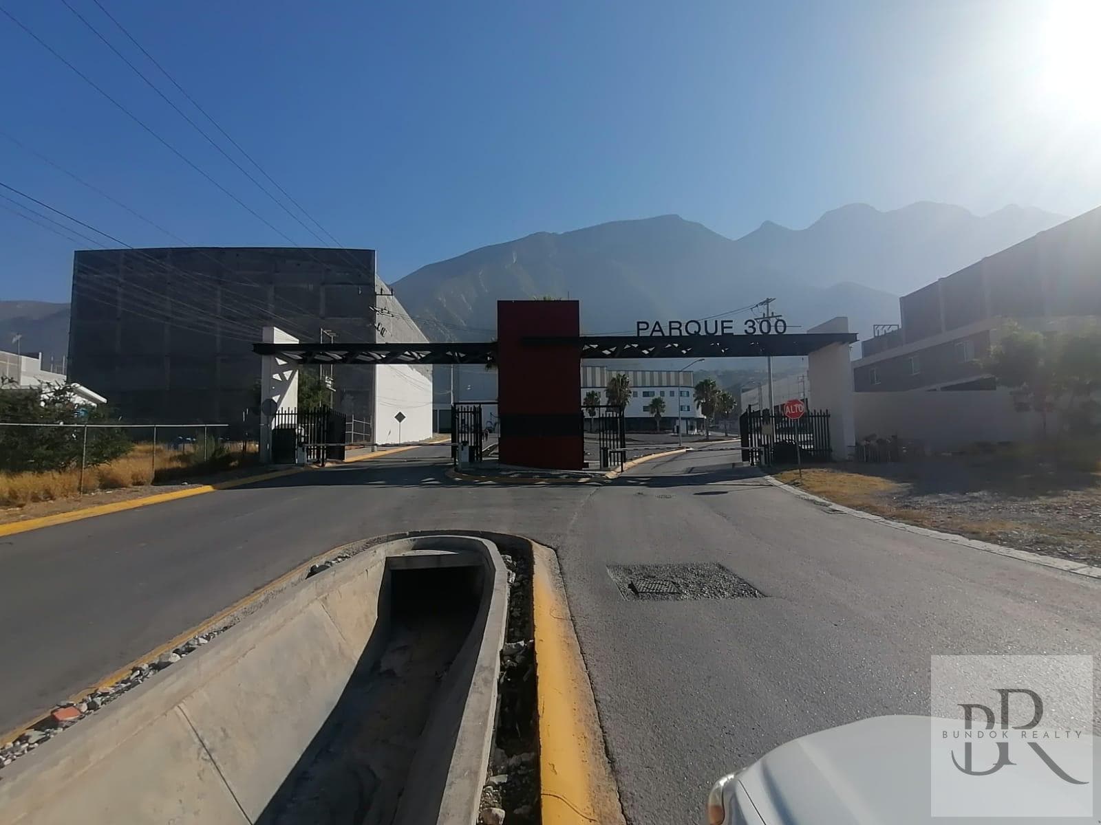 INDUSTRIAL LOT FOR WAREHOUSE CONSTRUCTION, PARQUE 300 - SANTA CATARINA