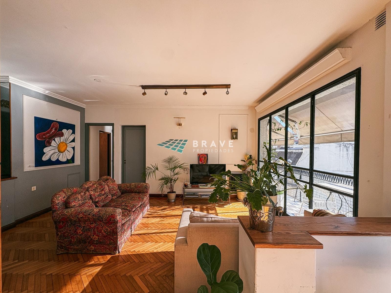 4-Bedroom Apartment for Sale with Balcony and Garage, 800 Juncal Street, Plaza San Martín