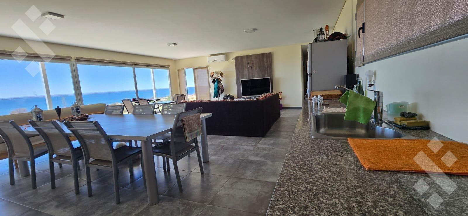 HOUSE FOR SALE: 2 BEDROOMS, LAKE MARI, MENUCO, LA PENINSULA