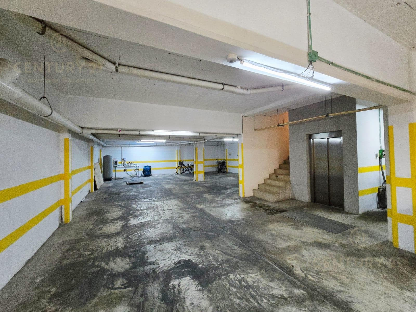 Ground-Floor Apartment for Sale with 2 Bedrooms | Downtown Playa del Carmen | P4621
