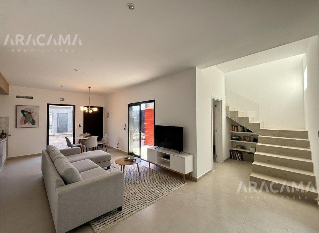 Duplex for Sale in Monte Grande