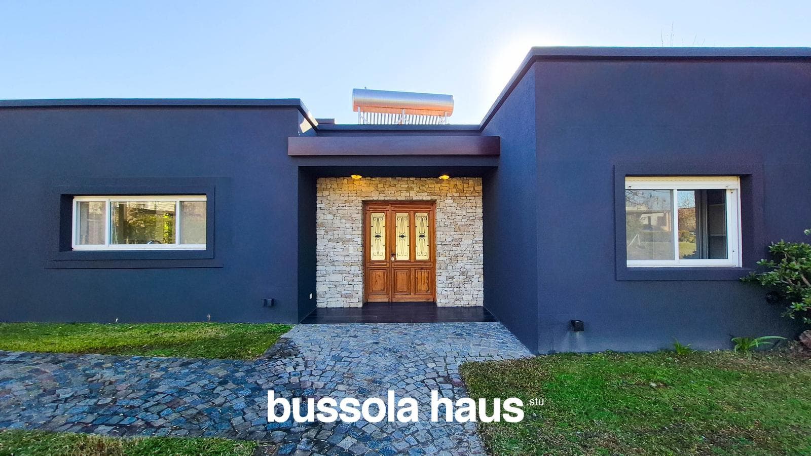 Single-story 3-bedroom house in San Matias Eccobar
