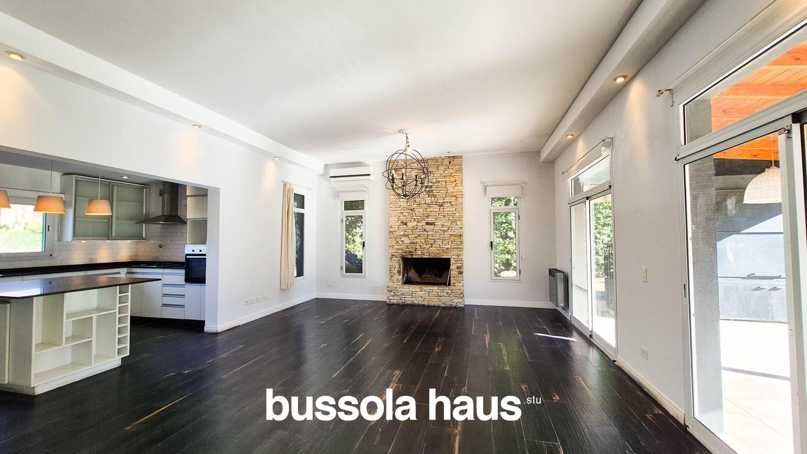 Single-story 3-bedroom house in San Matias Eccobar