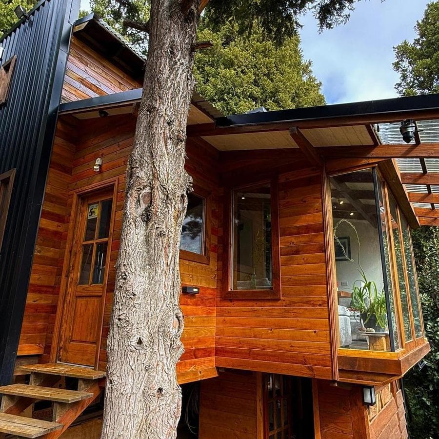 House and Studio Apartment in Melipal II