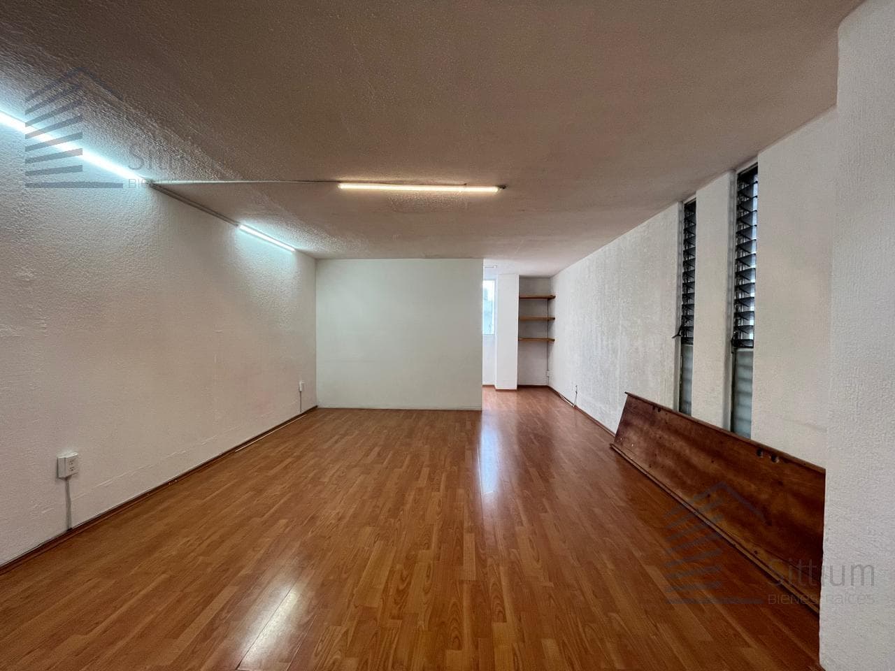 Office for Rent - Rio Elba - 30 m² - 4th Floor