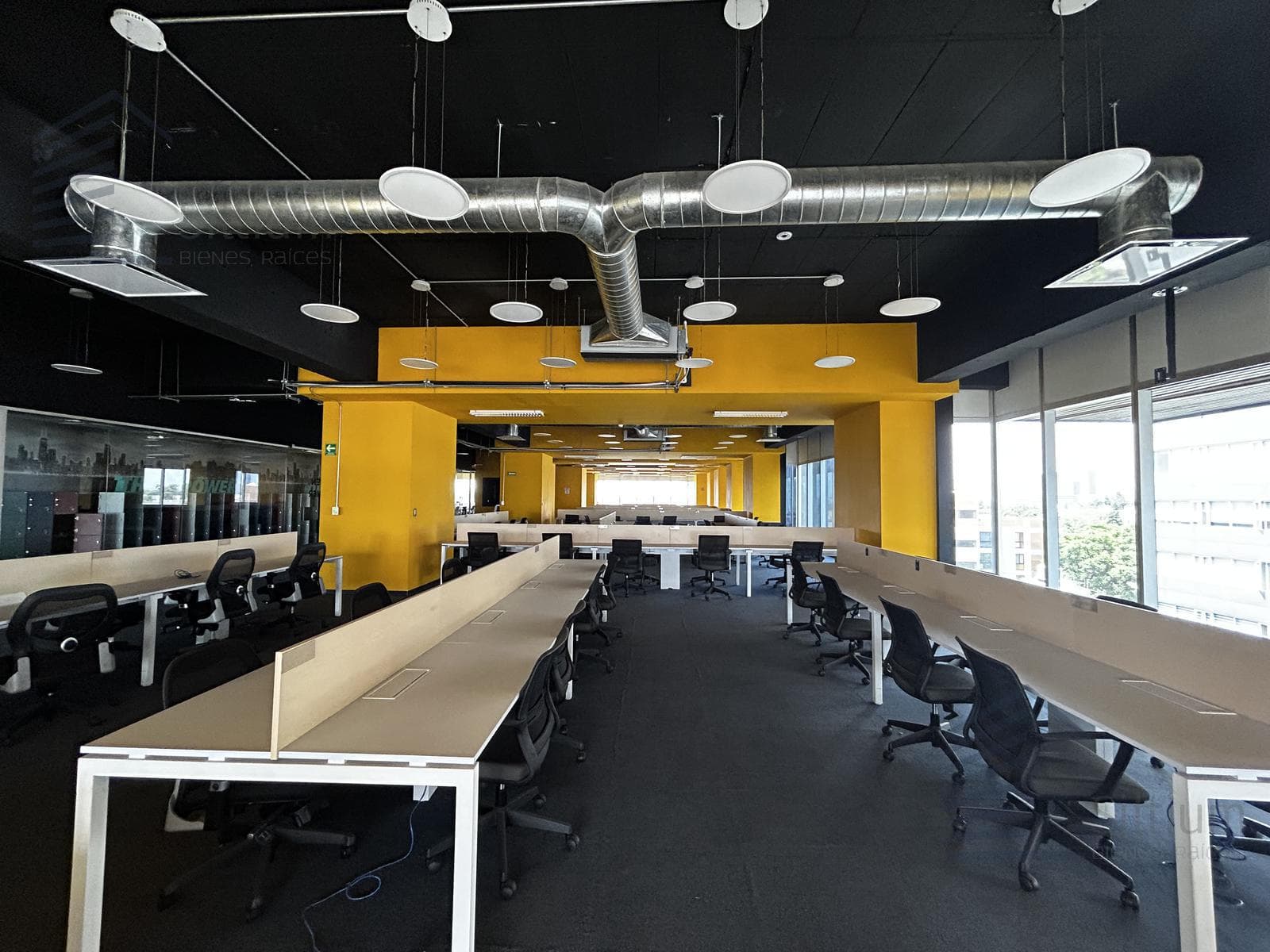 Furnished Office for Rent - Marina Nacional - 3,439 m2 - 3rd Floor