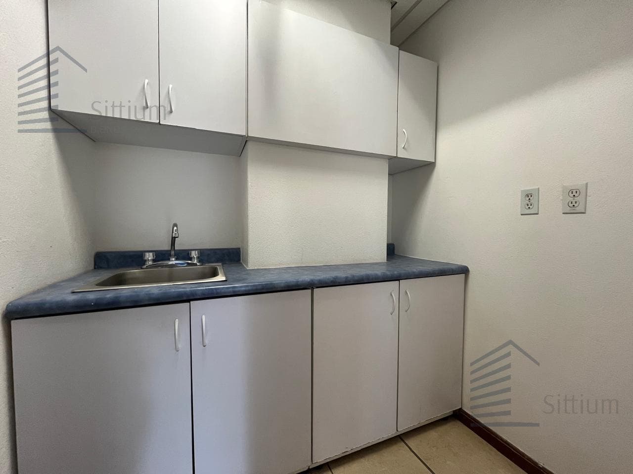 Office for Rent - Hamburg - 3rd Floor - 185 m²
