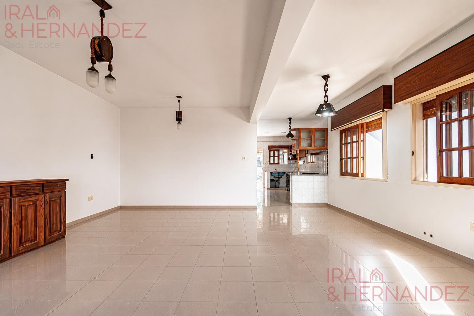 Venta Casa En Lote Propio Parque y Cochera - San Martín