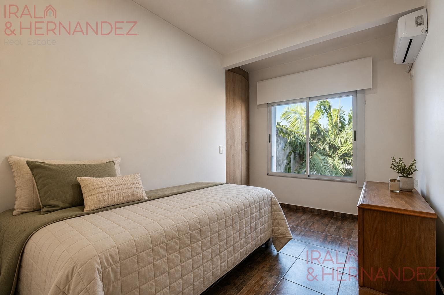 Venta Casa En Lote Propio Parque y Cochera - San Martín