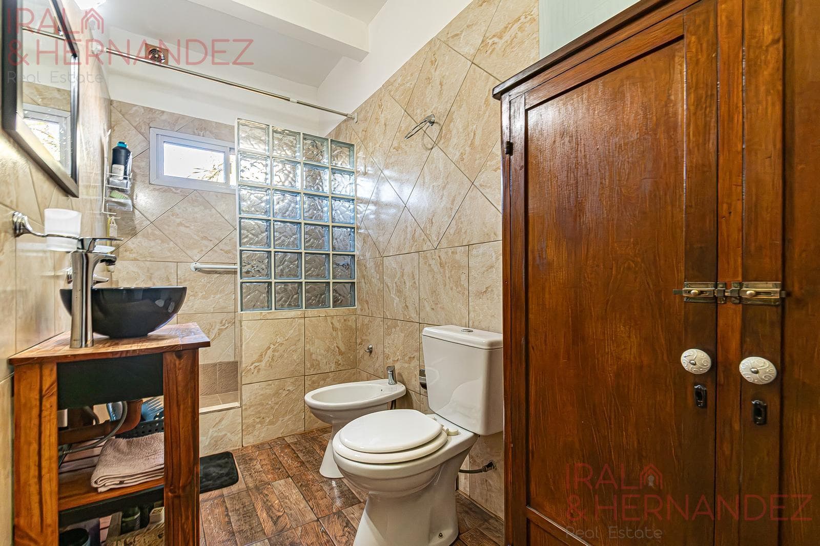 Venta Casa En Lote Propio Parque y Cochera - San Martín