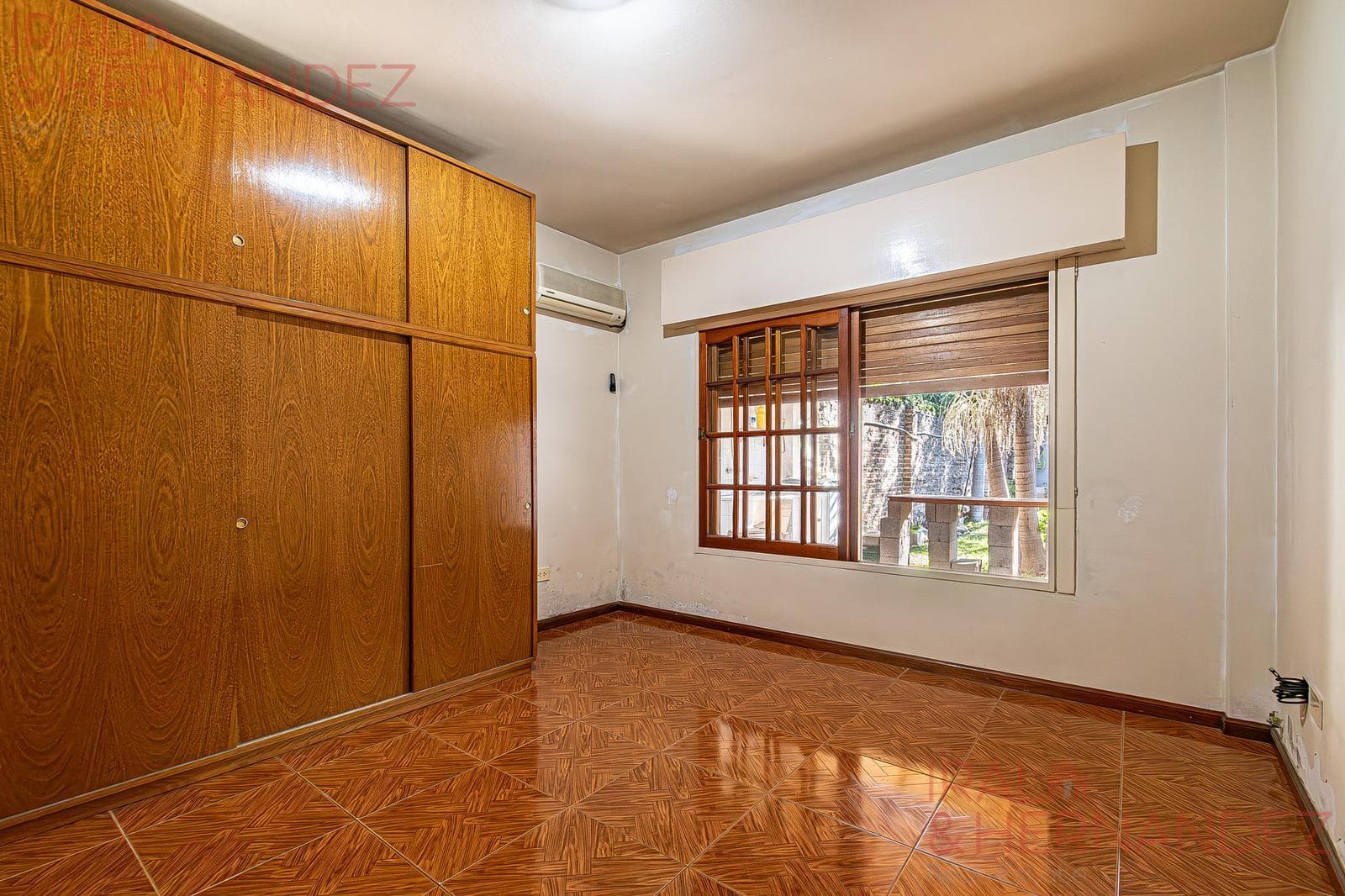 Venta Casa En Lote Propio Parque y Cochera - San Martín