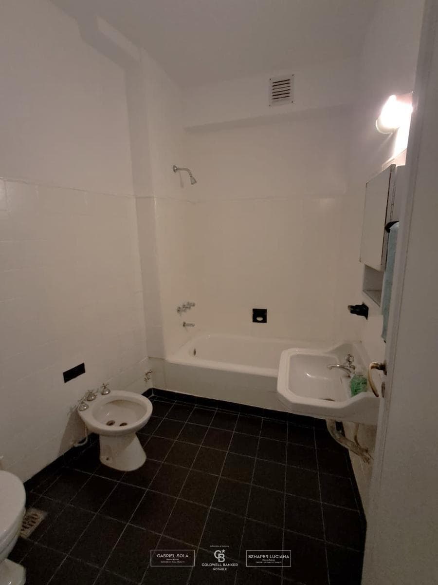 2-Room Apartment with a Large Patio in Palermo