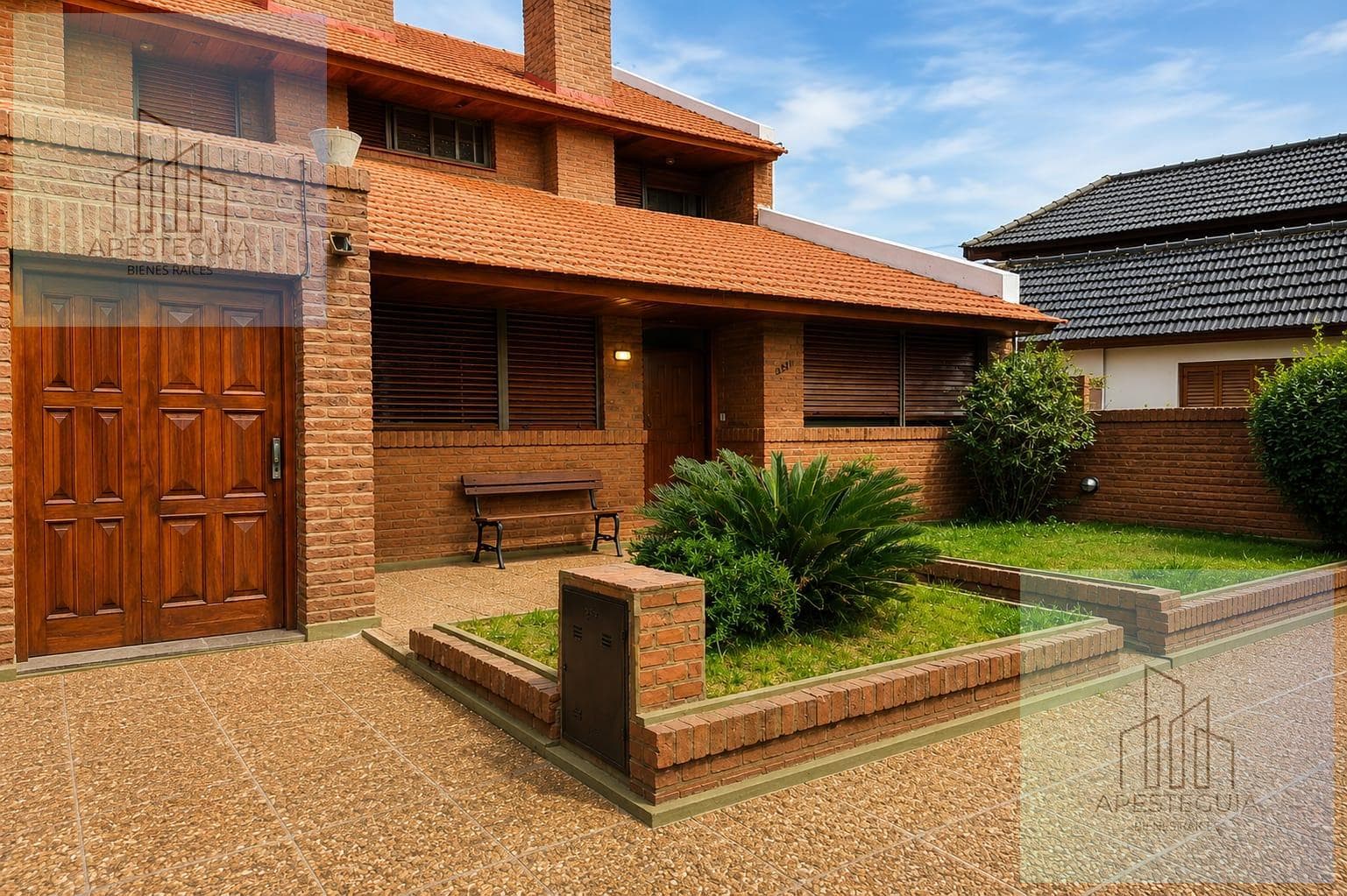 HOUSE in CHASCOMUS - SAN JOSE Neighborhood