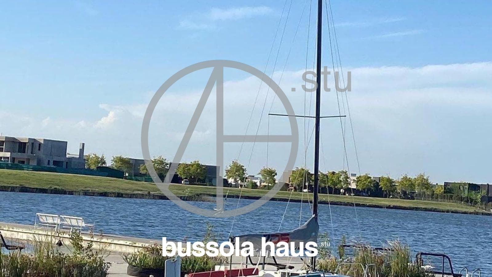 House under construction with 3 bedrooms overlooking the lake in Marinas Puertos del Lago