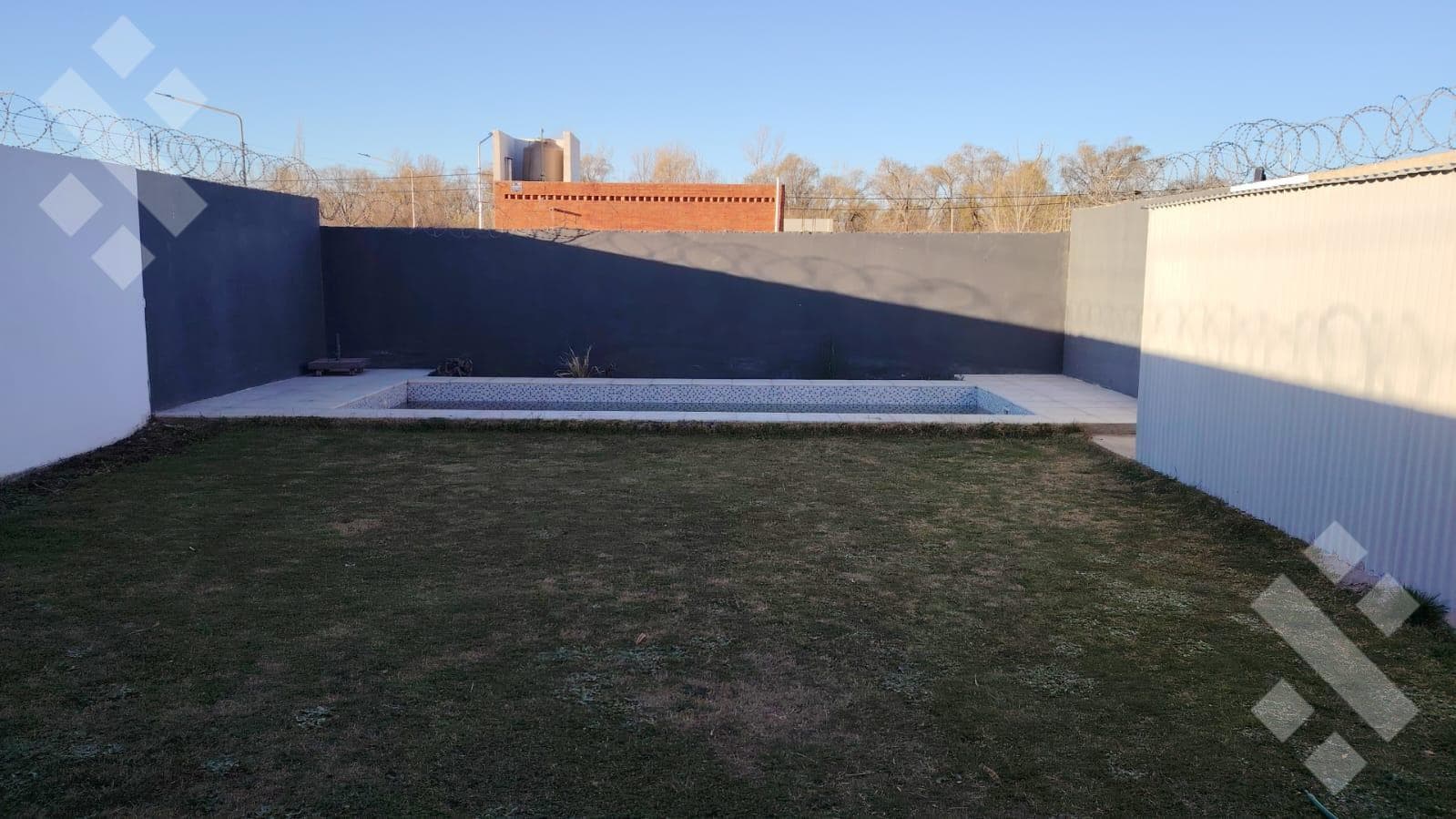 House for Sale in the Rincon de Rio Neighborhood, Neuquén City