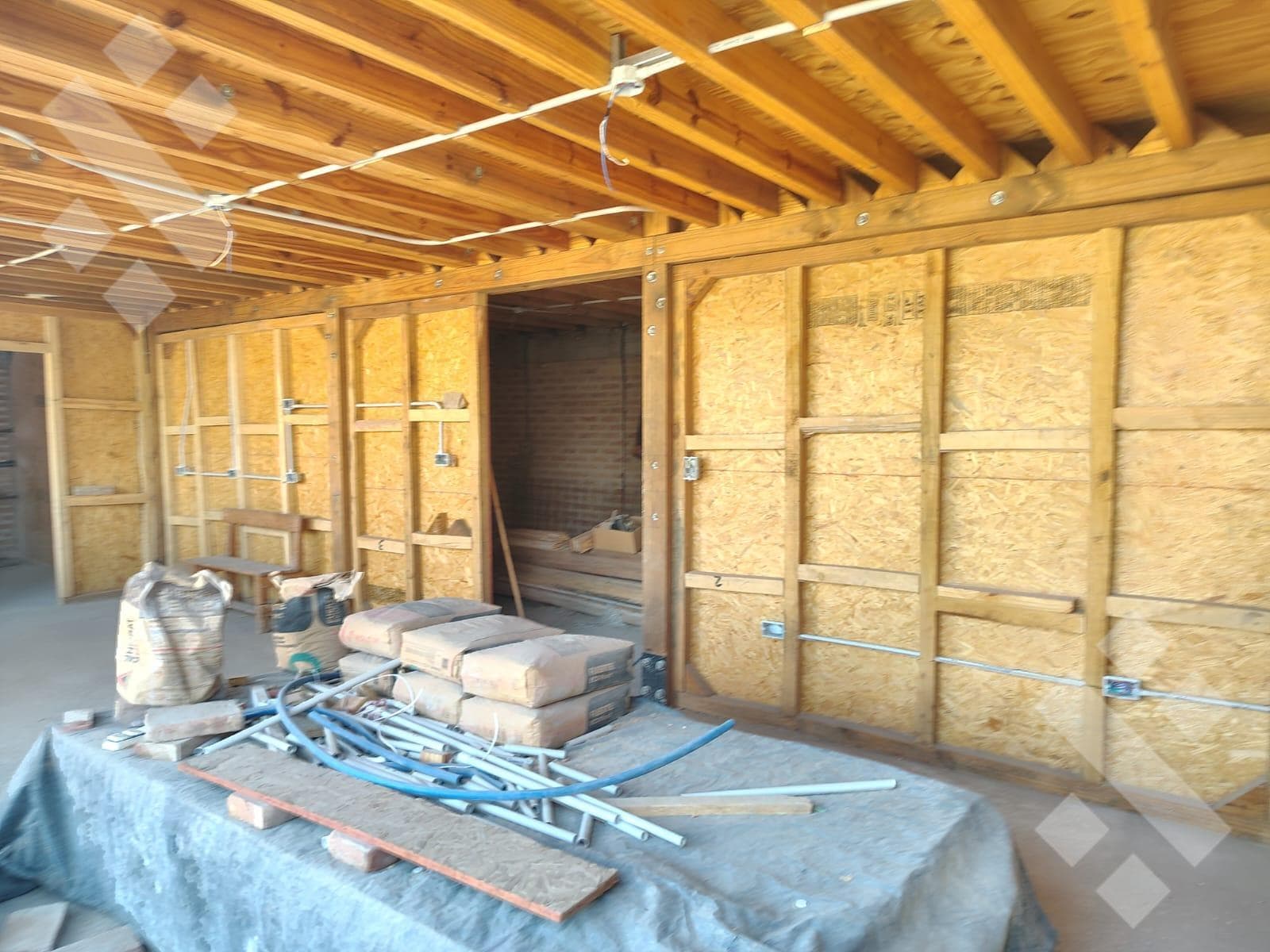For Sale | 4-Bedroom House | Under Construction | Av. del Trabajo and Chocón | Plottier