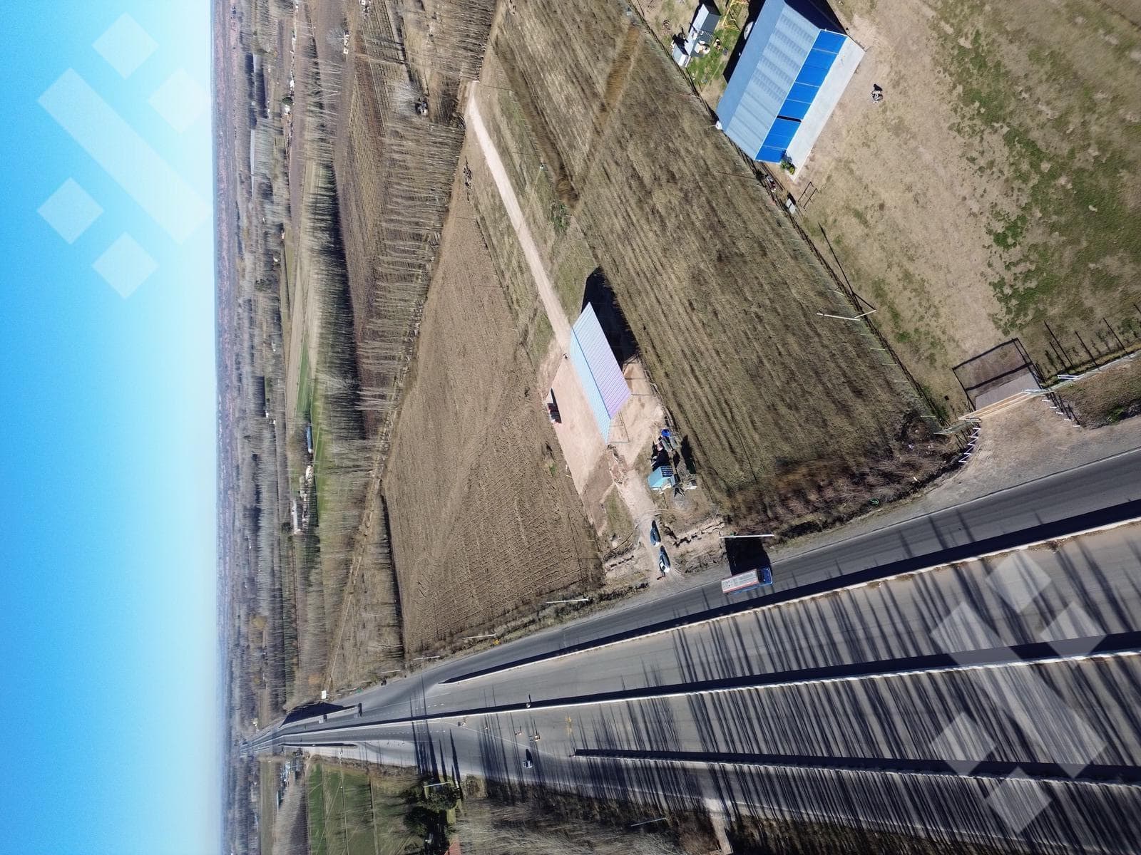 Lot SUITABLE FOR COMMERCIAL/INDUSTRIAL DEVELOPMENT, facing Route 22—Fdez Oro, on the border with Cipolletti