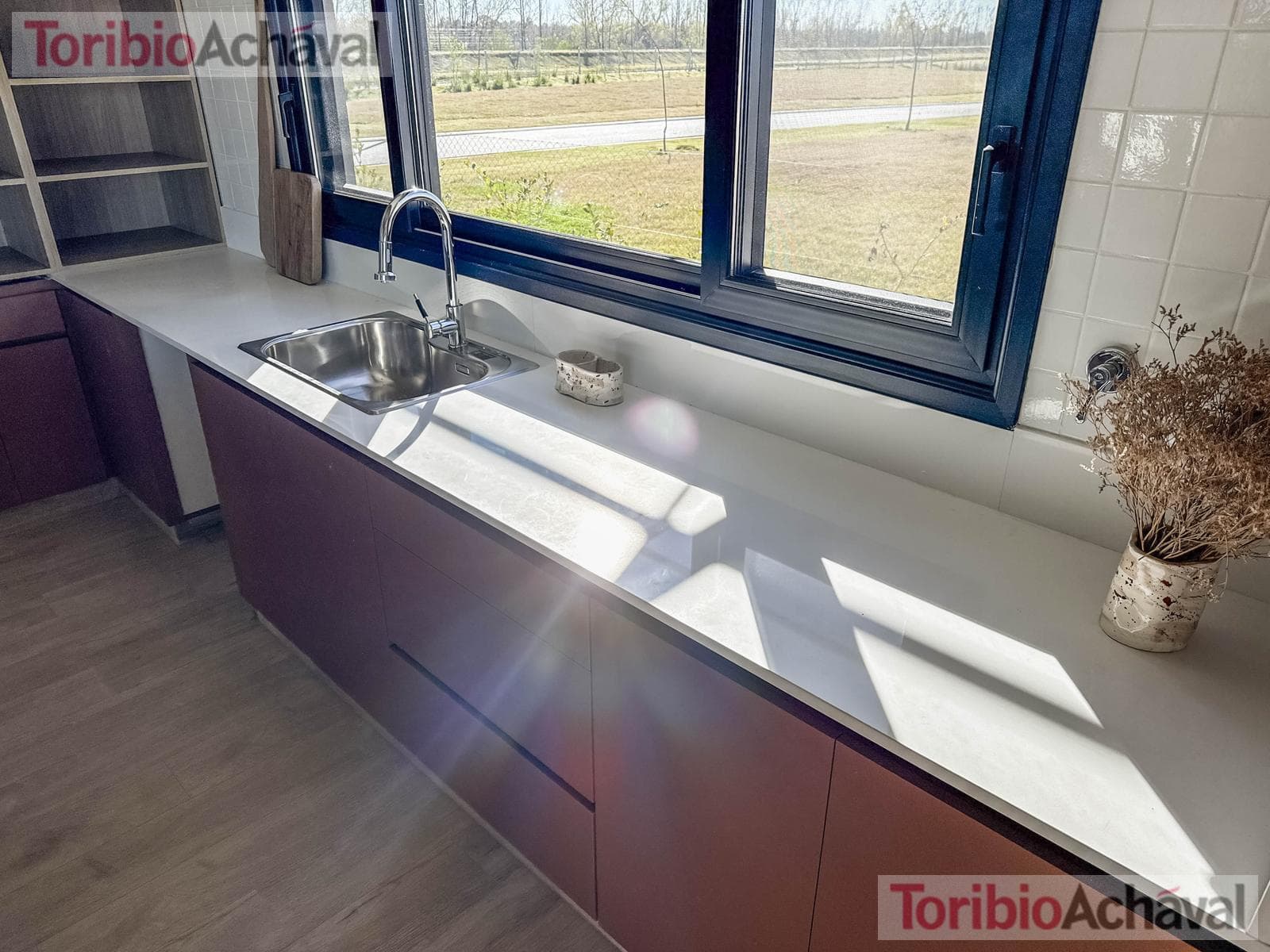 An incredible, brand-new modern-style home in the Amarras neighborhood of Puertos del Lago.