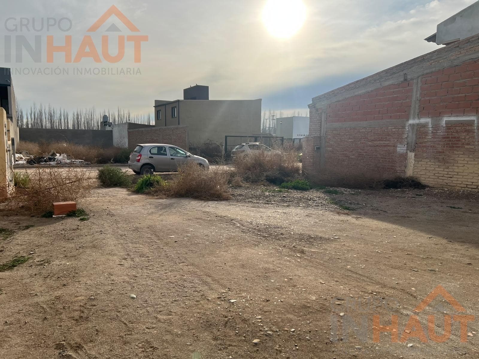 Land for Sale in the Pilar del Sol Neighborhood