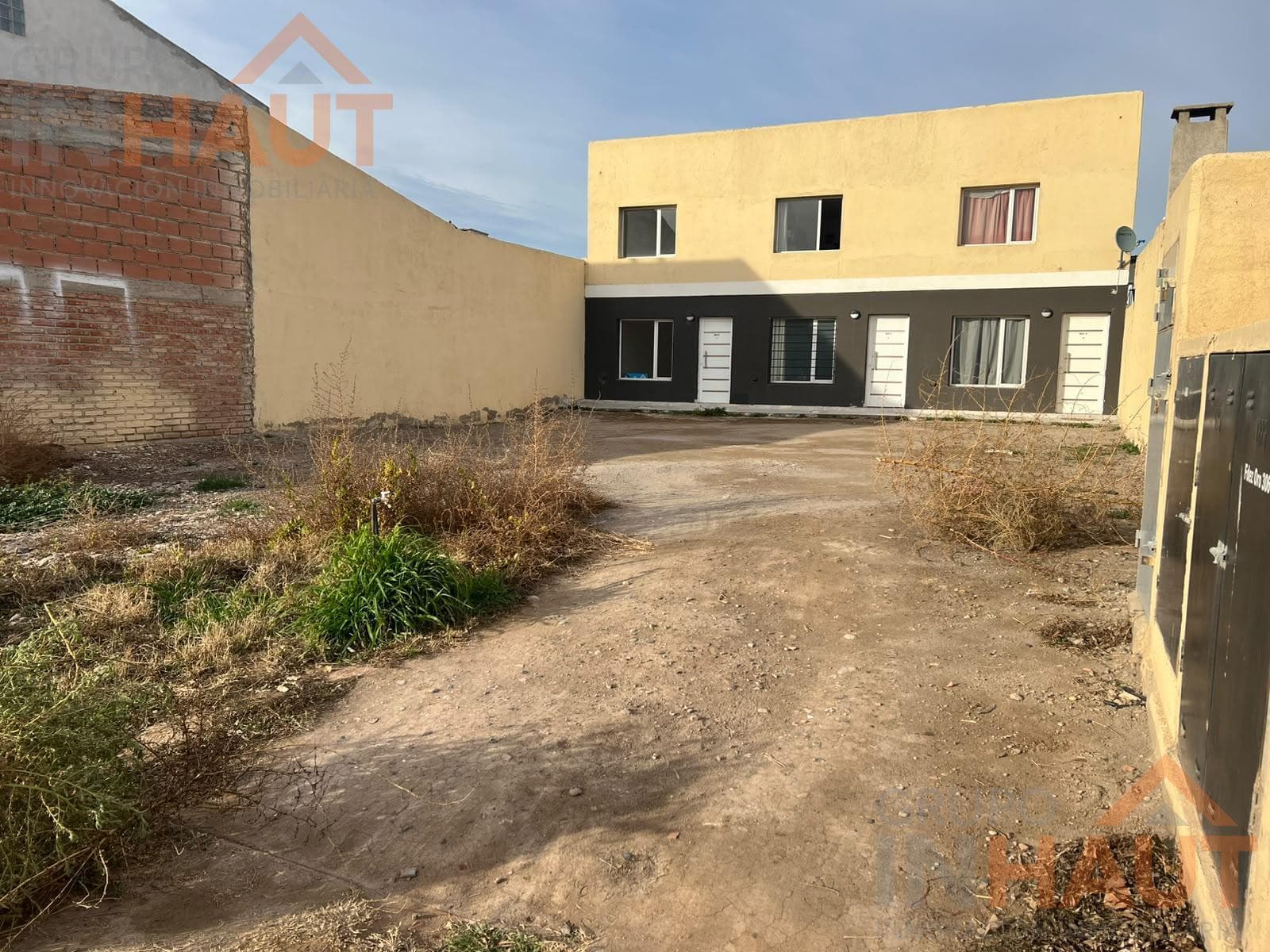 Land for Sale in the Pilar del Sol Neighborhood