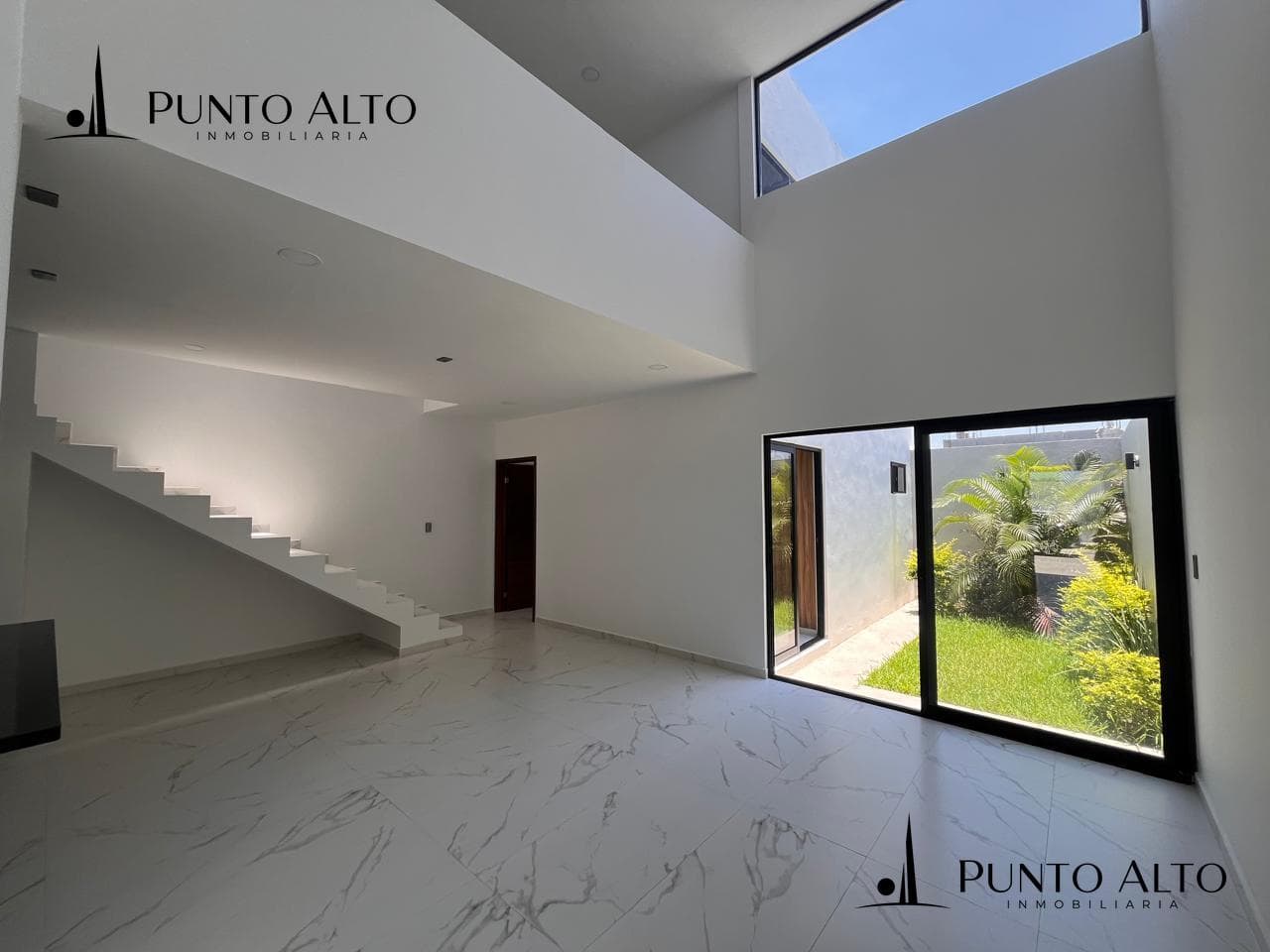 HOUSE FOR SALE IN THE ANDARES MIRAMAR SUBDIVISION