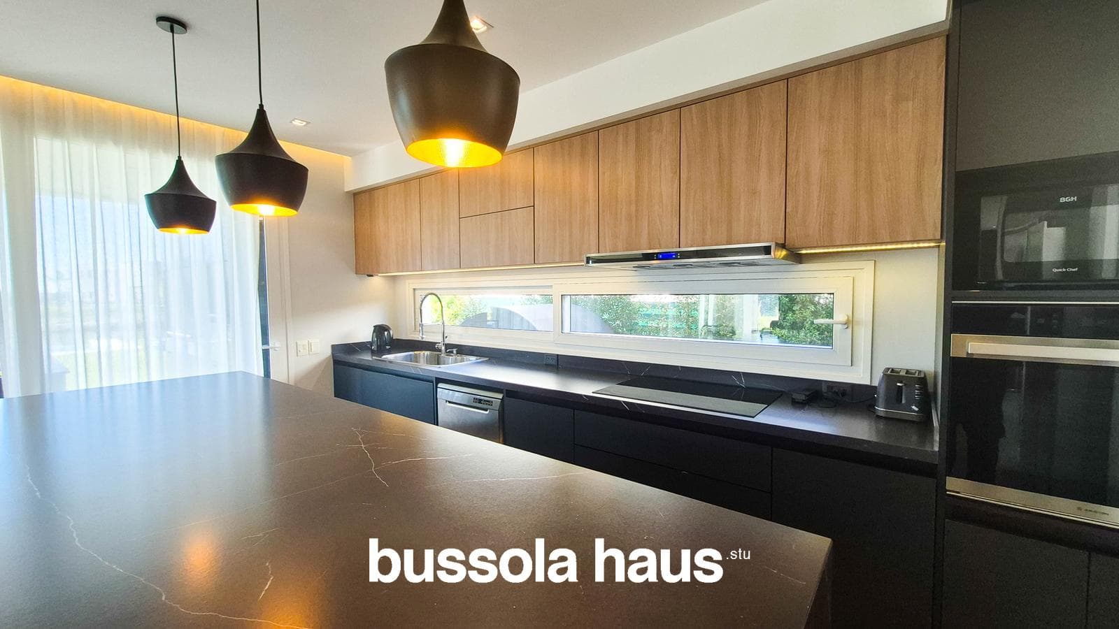 5-room lakefront house for sale in Costas Puertos Escobar