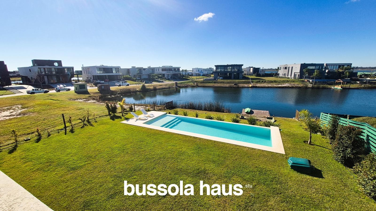 5-room lakefront house for sale in Costas Puertos Escobar