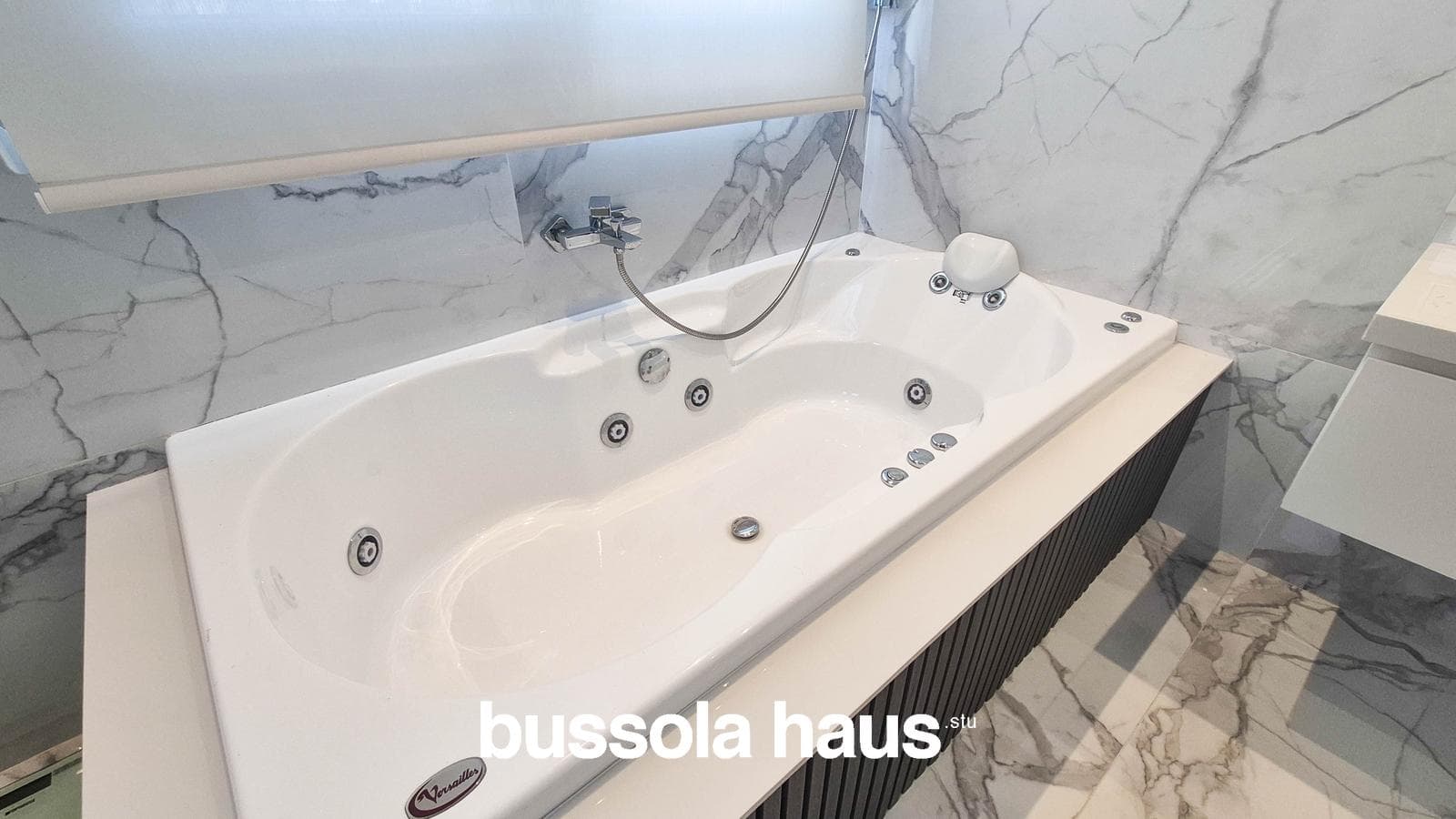 5-room lakefront house for sale in Costas Puertos Escobar