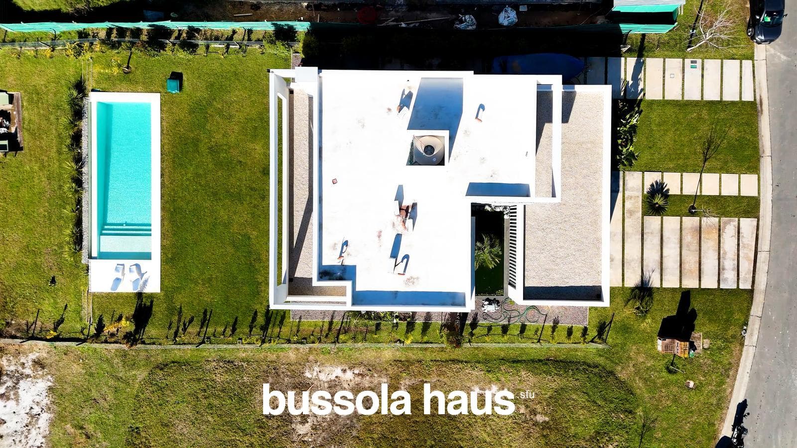 5-room lakefront house for sale in Costas Puertos Escobar