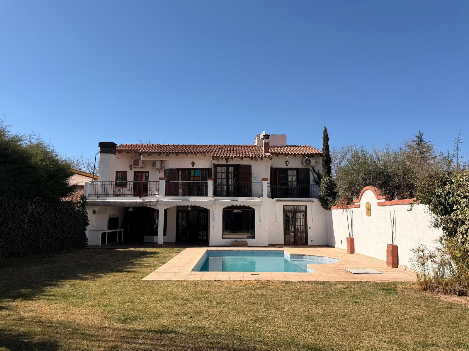 House in the Huerto del Sol Neighborhood