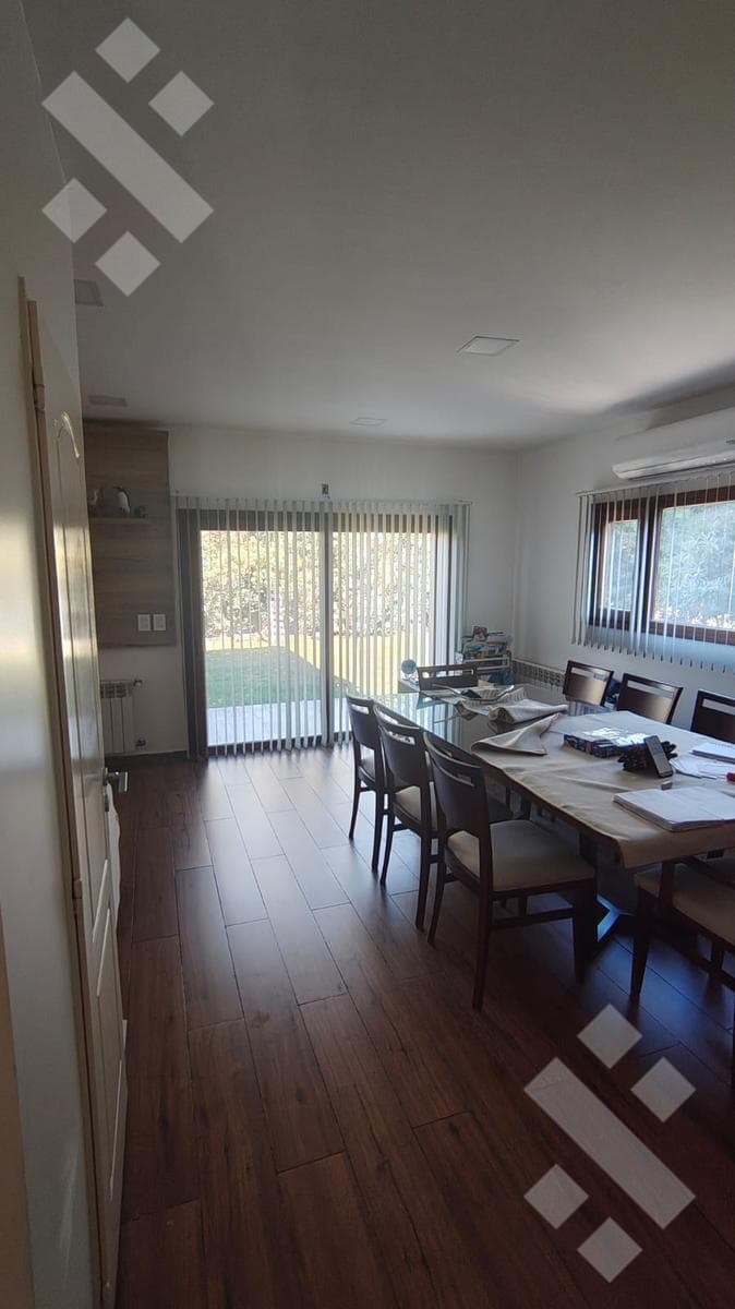 FOR SALE: Executive-Level Home in the Finca Villa Muluen Gated Community, Plottier