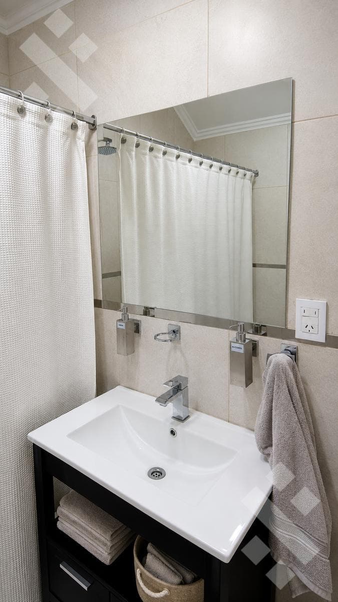 FOR SALE: Executive-Level Home in the Finca Villa Muluen Gated Community, Plottier