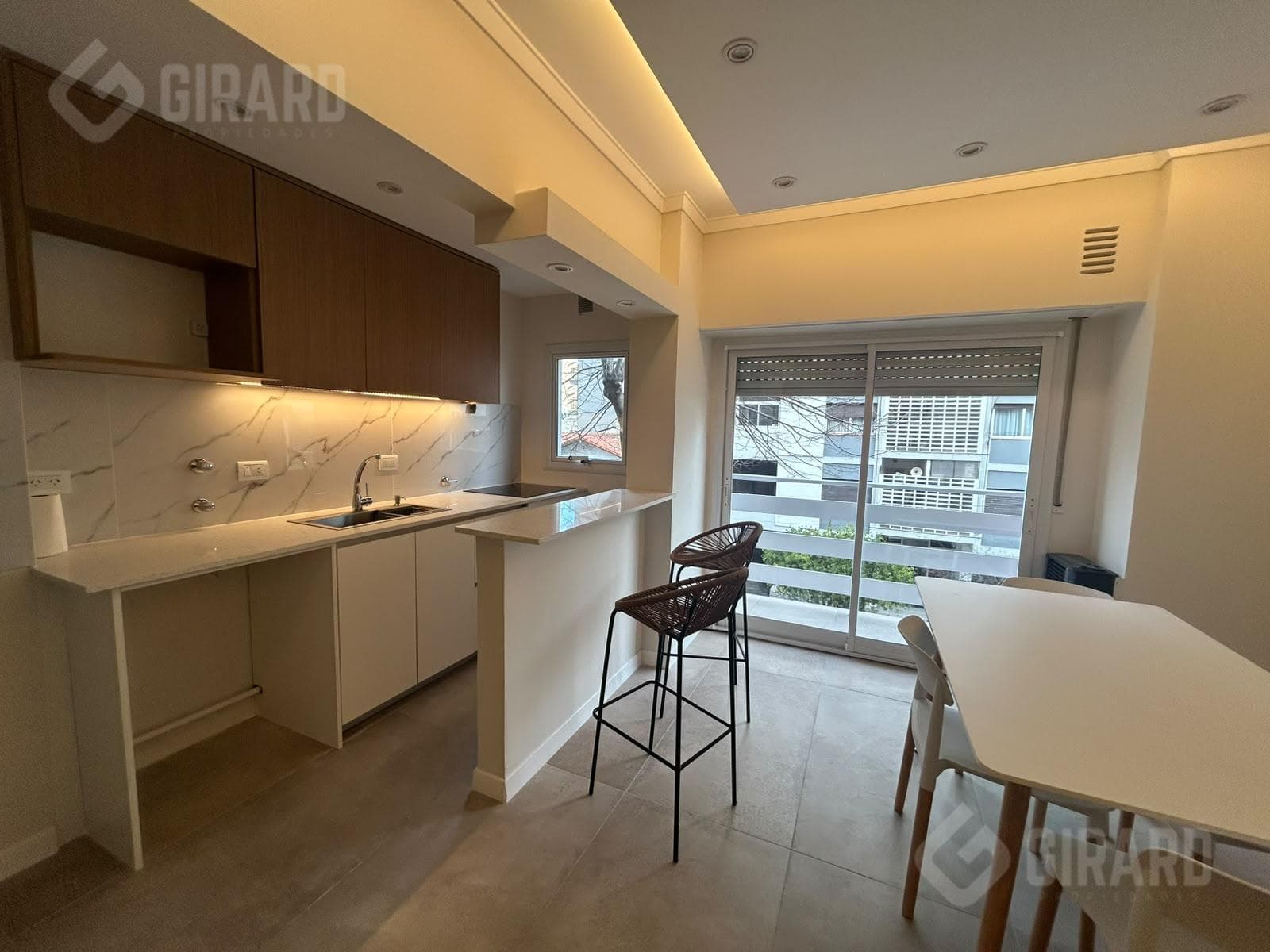 Apartment for Sale 2-room apartment in the Paseo Aldrey area