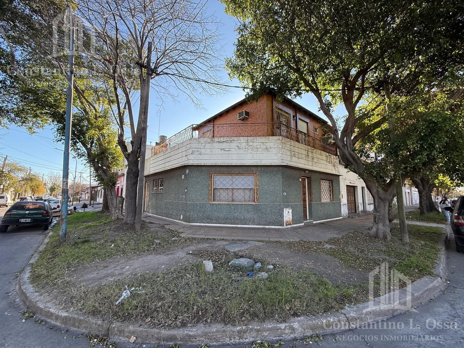 House in West Lanús