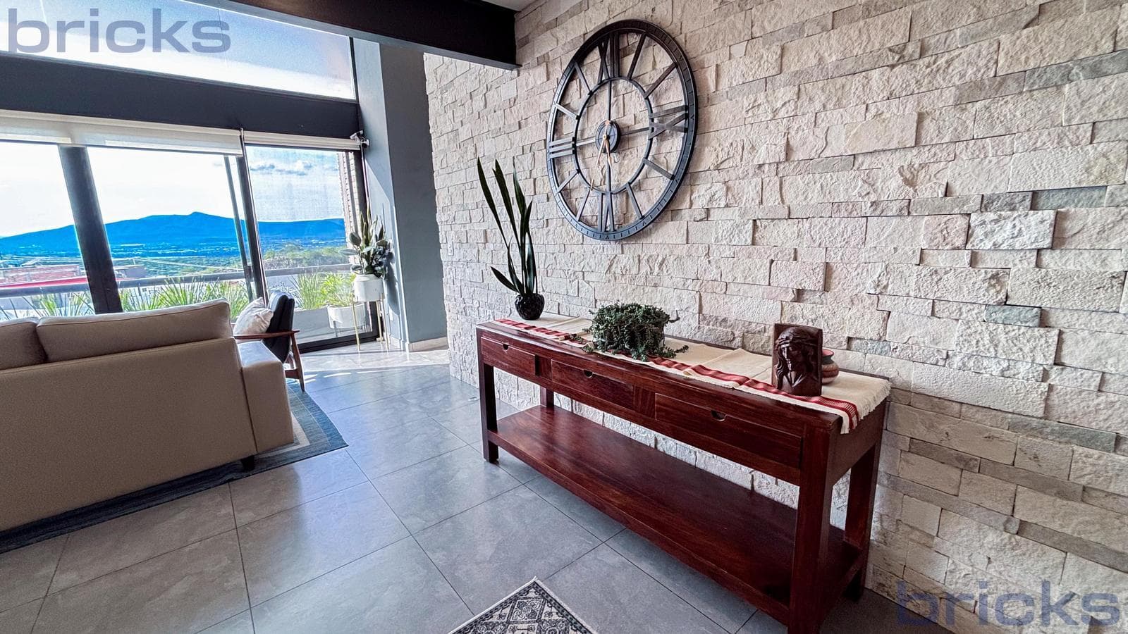 Designer Home for Sale | 4 Bedrooms and Roof Garden | Zibatá, Near Anáhuac